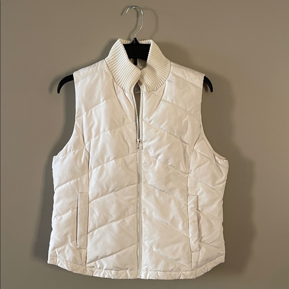 LOFT Ivory Quilted Women's Vest